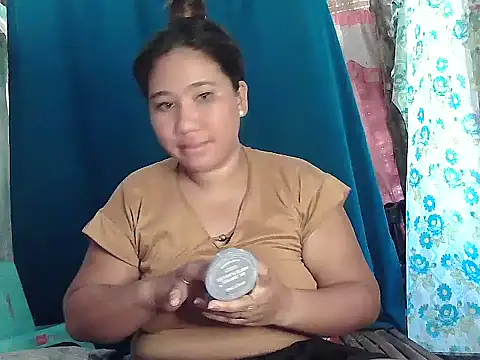 Islandbabe22 online show from July 5, 2026, 2:29 am