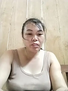 Snapshot of -Lemi- chatting on July 2, 2026, 4:18 am -Lemi- online show from July 2, 2026, 4:18 am