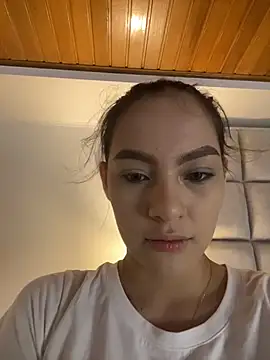 Snapshot of MegaanRouse_ chatting on June 24, 2026, 11:31 am MegaanRouse online show from June 24, 2026, 11:31 am
