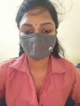 YALINITWO7 TAMIL online show from June 18, 2026, 1:37 pm