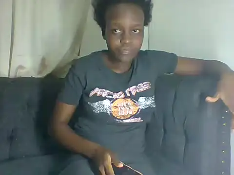 Sexylov25 online show from July 16, 2026, 7:42 pm