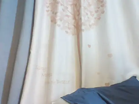 Snapshot of Sexy_mitch chatting on July 1, 2026, 12:40 pm Sexy mitch online show from July 1, 2026, 12:40 pm