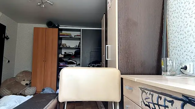 Snapshot of EllanFernandes chatting on June 18, 2026, 9:14 am EllanFernandes online show from June 18, 2026, 9:14 am