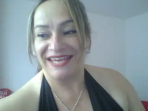 Ariana2402 online show from June 18, 2026, 10:25 pm