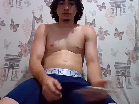 Snapshot of Sexy-white05 chatting on July 14, 2026, 2:34 pm Sexy-white05 online show from July 14, 2026, 2:34 pm