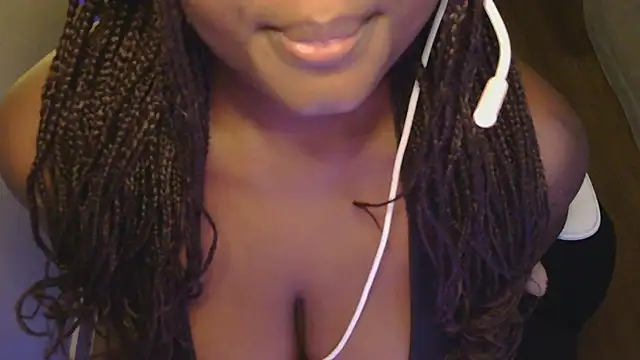 Snapshot of peachpup chatting on June 15, 2026, 10:39 am peachpup online show from June 15, 2026, 10:39 am