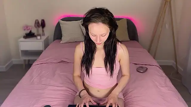 bbratz online show from July 14, 2026, 7:08 pm