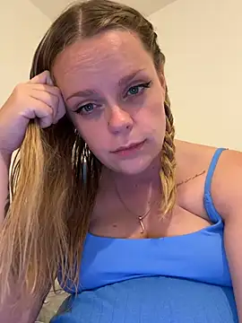 Kell1016- online show from July 16, 2026, 9:43 pm