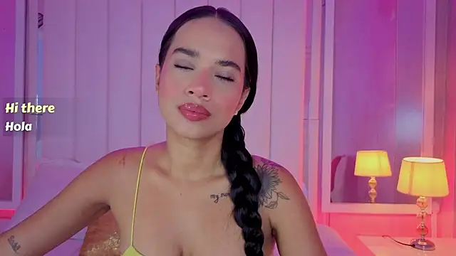 CAROL SUCKER online show from July 12, 2026, 12:40 pm