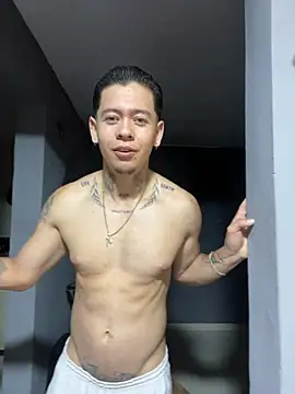 ColombianSexyCouple  online show from August 5, 2026, 5:21 am