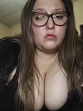 Snapshot of solcurvytriplxx chatting on July 21, 2026, 1:19 am solcurvytriplxx online show from July 21, 2026, 1:19 am