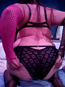LovelyBunnie17 online show from July 12, 2026, 10:12 pm