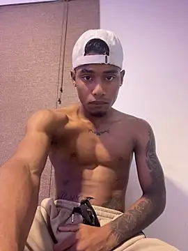 Ydiaz09 online show from July 14, 2026, 3:33 am