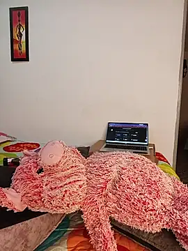Alliceadams online show from July 5, 2026, 3:23 am