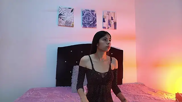 Snapshot of Dahlia__Vixen chatting on July 11, 2026, 11:24 am Dahlia Vixen online show from July 11, 2026, 11:24 am