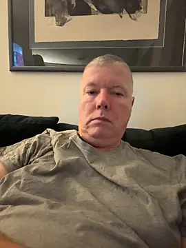 Snapshot of cumboy chatting on September 29, 2025, 10:14 pm cumboy online show from September 29, 2025, 10:14 pm