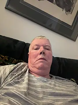 Snapshot of cumboy chatting on February 22, 2026, 11:36 pm cumboy online show from February 22, 2026, 11:36 pm