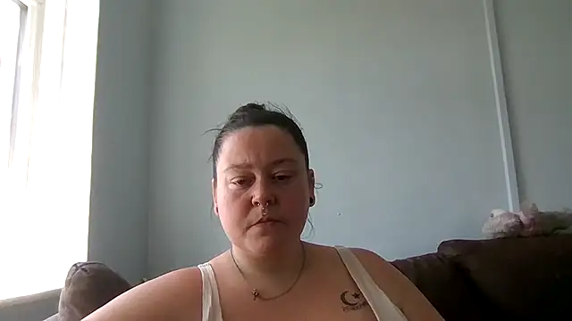 MysteriousAlaya online show from June 25, 2026, 12:20 pm