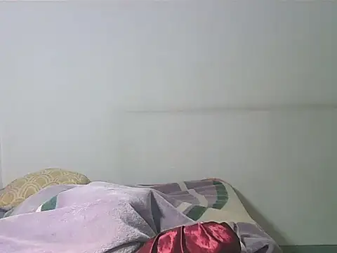 JasmineXX1 online show from June 17, 2026, 3:53 am
