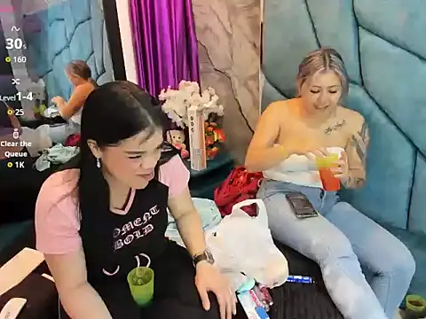 Samy Bitch online show from July 22, 2026, 1:58 pm