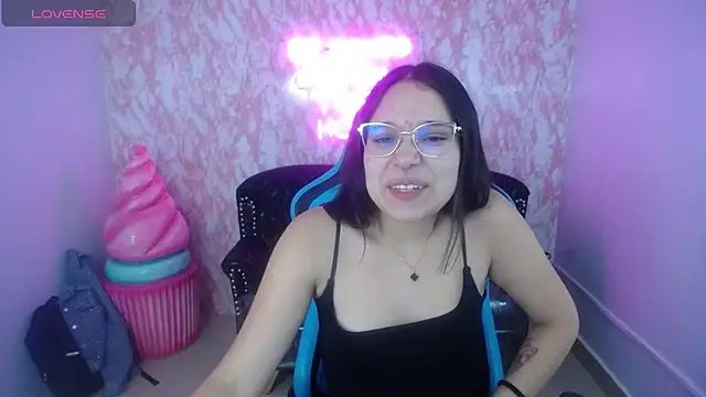 Snapshot of Lia_Rose_ch chatting on July 11, 2026, 3:09 am Lia Rose ch online show from July 11, 2026, 3:09 am