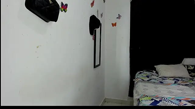 naomi west xxx online show from July 10, 2026, 4:17 am