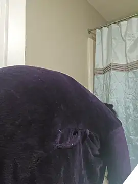 Snapshot of NAOMIdaFreakXXXXX chatting on February 10, 2026, 7:56 am NAOMIdaFreakXXXXX online show from February 10, 2026, 7:56 am