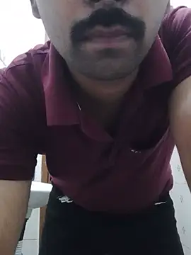 Snapshot of daddyvenom0015 chatting on July 5, 2026, 10:22 am daddyvenom0015 online show from July 5, 2026, 10:22 am