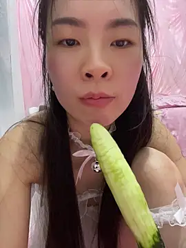 xiaojiao520 online show from July 4, 2026, 3:18 pm