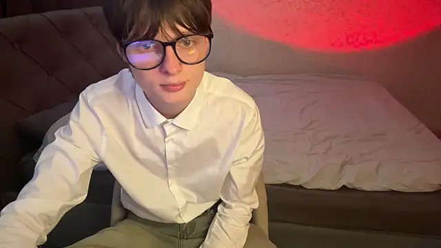 davloves online show from June 19, 2026, 10:30 am