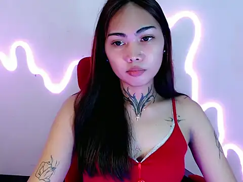 francine xx online show from June 18, 2026, 9:14 am