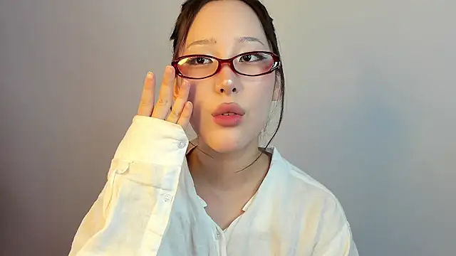 Lillie sunn online show from June 25, 2026, 10:53 am