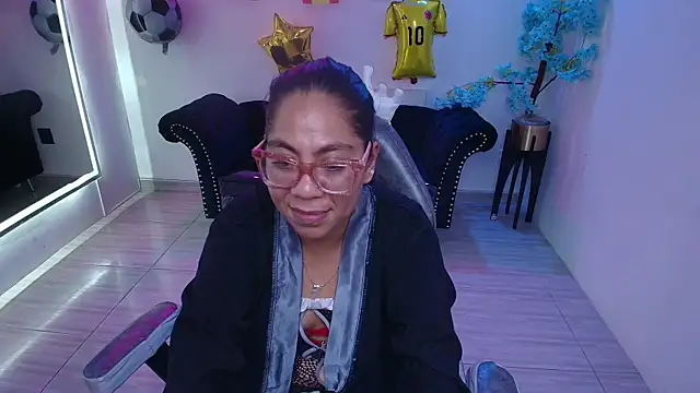 Snapshot of Silvana_lane chatting on July 19, 2026, 7:45 am Silvana lane online show from July 19, 2026, 7:45 am