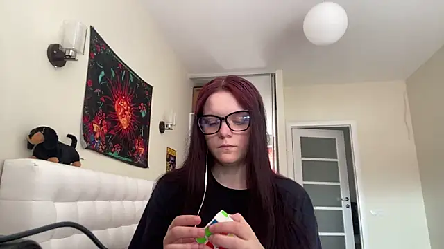 AudriaCriner online show from June 23, 2026, 9:18 am