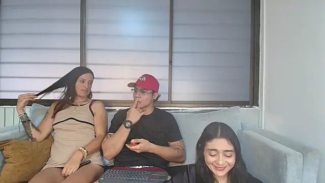 Snapshot of keyla_monroy_01 chatting on July 23, 2026, 1:53 pm keyla monroy 01 online show from July 23, 2026, 1:53 pm