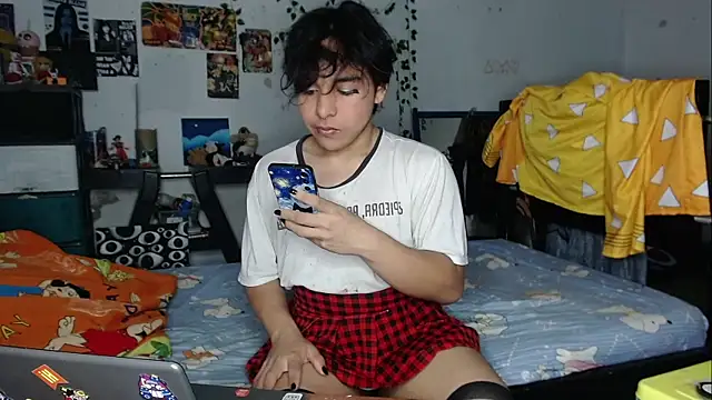 Tiff -Styles online show from June 25, 2026, 8:24 pm