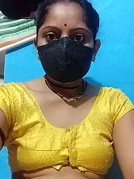 Snapshot of Hot_shivi34 chatting on June 30, 2026, 10:00 pm Hot shivi34 online show from June 30, 2026, 10:00 pm