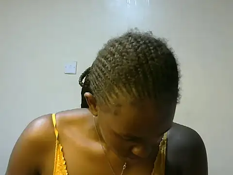 shypretty online show from June 24, 2026, 9:36 pm