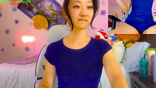 Snapshot of MySweetSofie chatting on February 4, 2025, 1:13 am MySweetSofie online show from February 4, 2025, 1:13 am