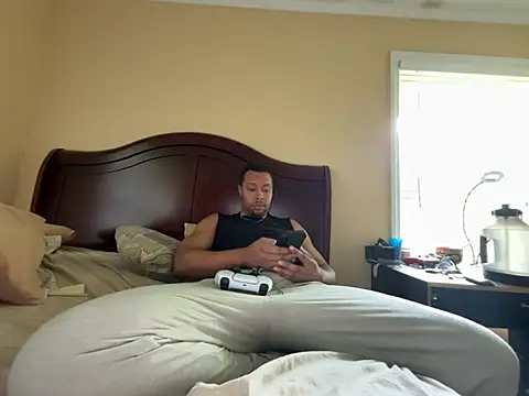 Snapshot of Charmingswoleking chatting on July 1, 2026, 10:20 pm Charmingswoleking online show from July 1, 2026, 10:20 pm