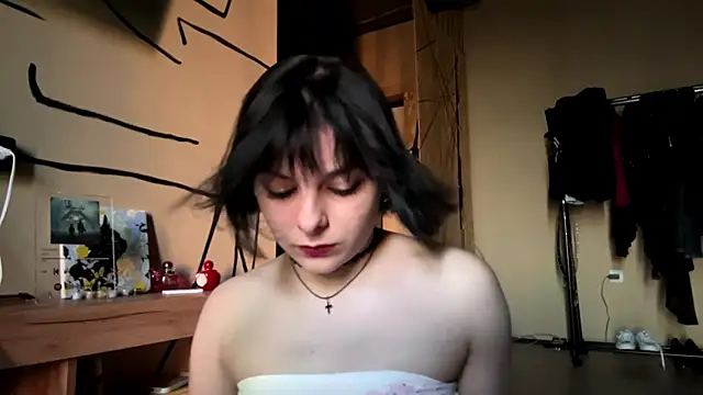 Reeegina online show from June 23, 2026, 4:27 pm