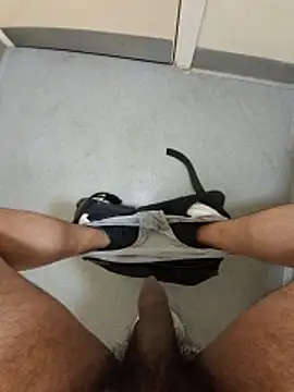 AjAj1985 online show from June 21, 2026, 8:06 am