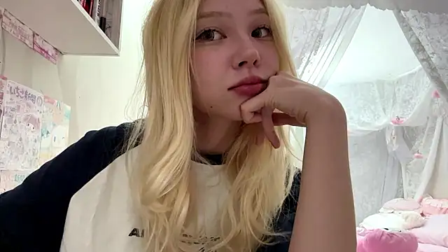 LinaFloww online show from July 1, 2026, 7:13 pm