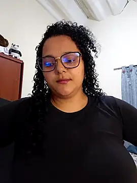 miss  aithana online show from August 2, 2026, 11:25 pm