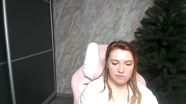 Reginasmilee online show from January 11, 2026, 2:16 am