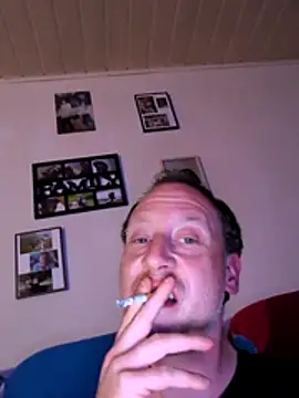 Geilerlutscher35 online show from July 26, 2026, 11:44 pm