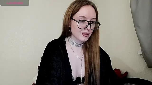 Snapshot of Felicia_Miller chatting on July 2, 2026, 8:04 pm Felicia Miller online show from July 2, 2026, 8:04 pm