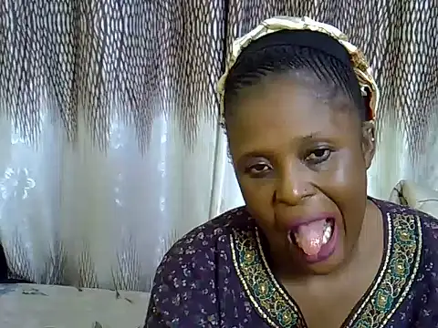 Pretty Cupcake7 online show from July 1, 2026, 6:51 pm