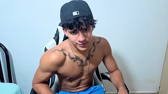 Noah  Dick online show from July 30, 2026, 7:07 am