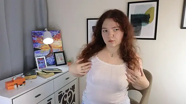 Leah Thornton online show from July 8, 2026, 2:32 pm